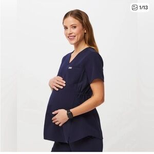 Figs Octavia Maternity Scrub Top - Navy medium